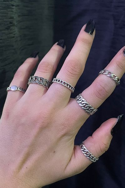 Köstebek 6-Piece Ring with Chain Motif