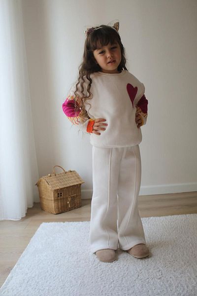 Minigimin Cicileri Set pentru copii My Mini în alb - 3 fire tricotate cu broderie inimă și panglică