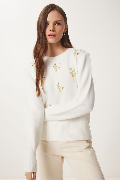Lovelyİstanbul Soft Knitwear Sweater - Floral Embroidery, Bone Llu0009