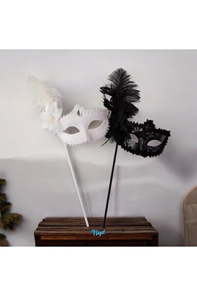Niyet BEYAZ ÇUBUKLU PLASTİK TÜYLÜ MASKE- KINA- AFTER PARTY- DOĞUM GÜNÜ- MASKELİ BALO- AKSESUAR