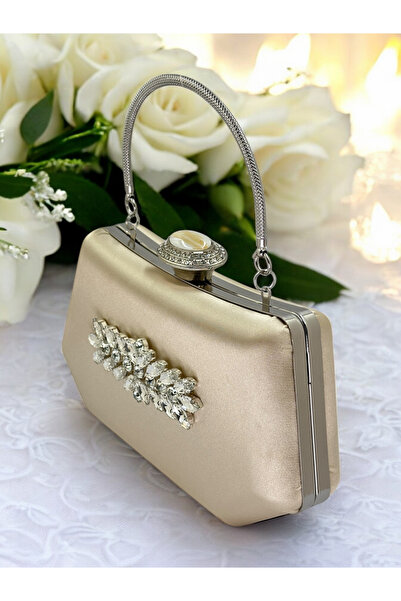 Biçanta Τσάντα βραδινού φορέματος με μεταλλική λαβή σε χρώμα Nude Silver Crys...
