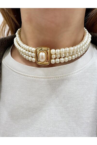 Jerie Gold Kare Plaka Detaylı Üçlü Görünüm İnci Choker Kolye