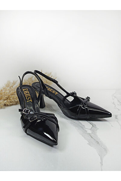 Everest Kadın Siyah Rugan Stiletto İnce Burun Tokalı Topuklu Ayakkabı 7 cm