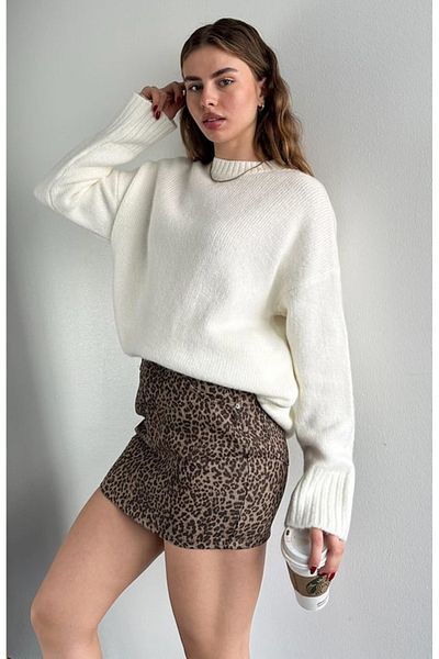Melike Bakar Boutique Soft Textured Oversize Knitwear Pullover