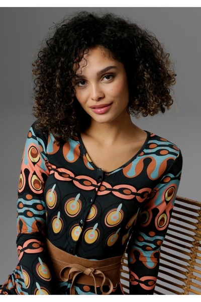 Generic Brand Rochie din viscoză cu nasturi - 5% elastan