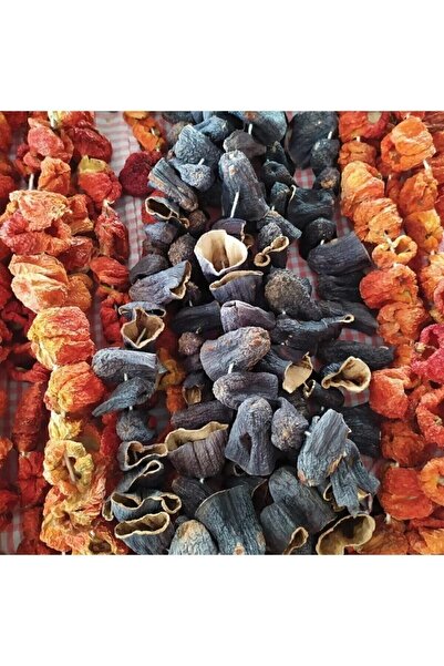 Organik Bi'Yer ACI DOLMALIK KURU BİBER 1 İP DOLMALIK KURU PATLICAN 1 İP