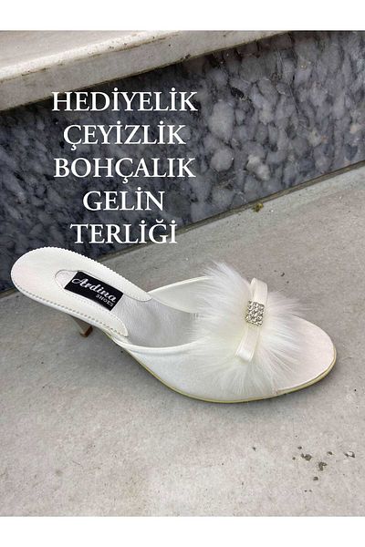 HMZ Textile Gift Bagge Blanket Bridal Slippers. Bridal Slippers with Charry Heel