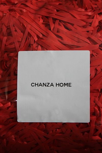 CHANZA HOME 1 kg Red Cropped Paper Packaging Packing Material Gift Box Filler Paper