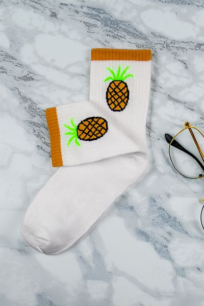 Tozlu Yaka Women's Pineapple Patterned College Sports Socks - 1 Pair White Color