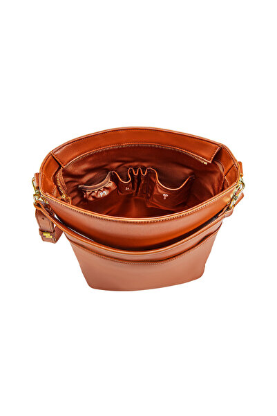 Victoria Hyde Kloey Handbag