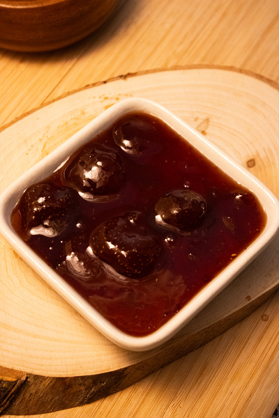 GURESSA Çilek Reçeli 720 Gr Doğal Ev Yapımı