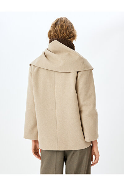 Koton Krátký kašmírový kabát s knoflíky a kapsami s dlouhým rukávem