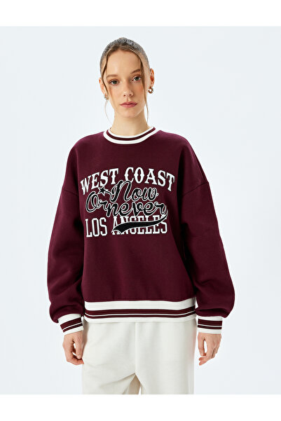 Koton Φούτερ με μακρύ μανίκι με λαιμόκοψη και στάμπα κολεγιακής λαιμόκοψης με λαιμόκοψη σε σχήμα V