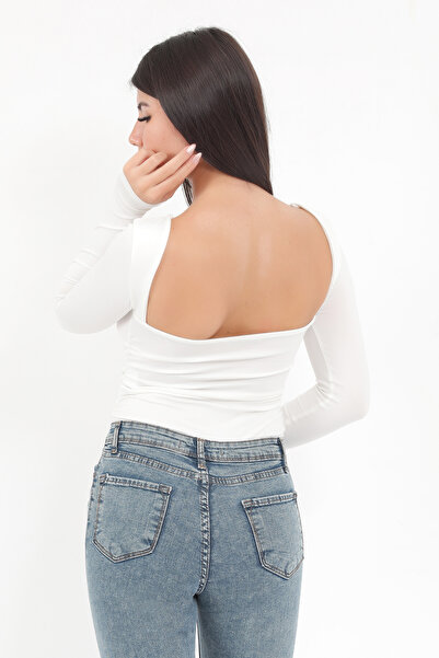 GİYSA Women's Ecru Low-Cut Long Sleeve Stretchy Bodysuit with Snap Fasteners - 2440