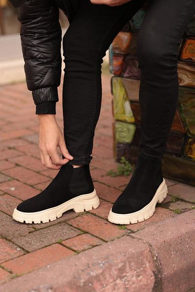 Serhat Özköroğlu - Black Suede Chelsea Men's Boots