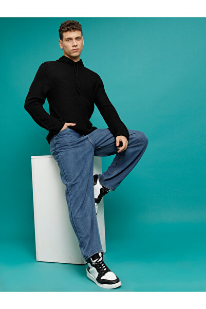 Highlander By Styli Ribbed Hooded Sweater with Drawstring