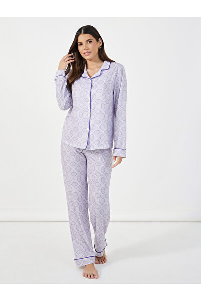 Styli طقم قميص وبيجامة بتفاصيل حواف مزخرفة وطبعة تجريدية بالكامل