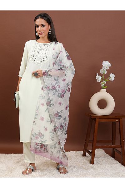 Ketch By Styli Pack of 3 - Embroidered Mirror Work Kurta, Trousers & Dupatta