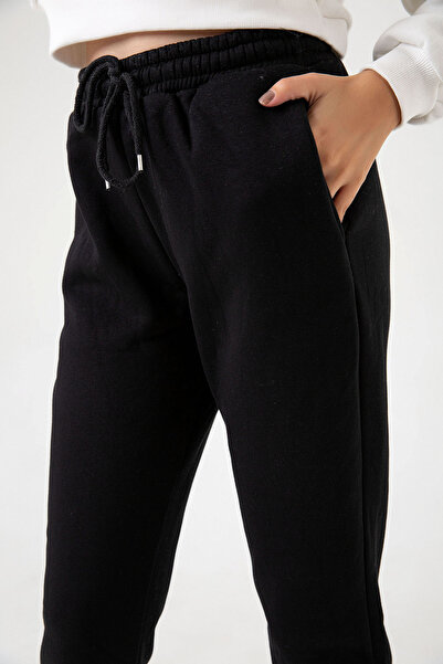 Domoda Black 3 Thread Raised Cotton Women's Sweatpants with Elastic Legs and Pockets