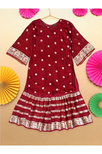 Bella Moda By Styli Printed Round Neck Kurta & Tiered Sharara Set