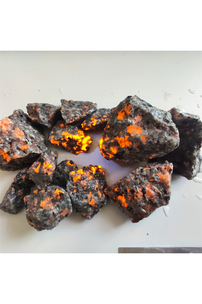 Choice 20-40 مم حوالي 100 جرام من حجر اليوبرلايت الخام الطبيعي حجر اللهب حجر ...