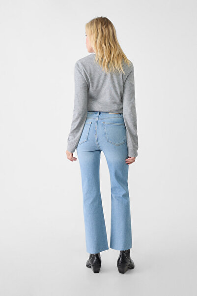 Stradivarius D78 Crop İspanyol paça jean