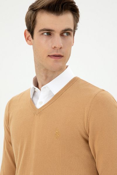 U.S. Polo Assn. Men's Camel Basic Sweater 50294764 -Vr015