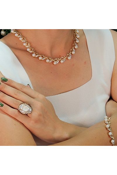 Enanice Earring Necklace and Bracelet Set