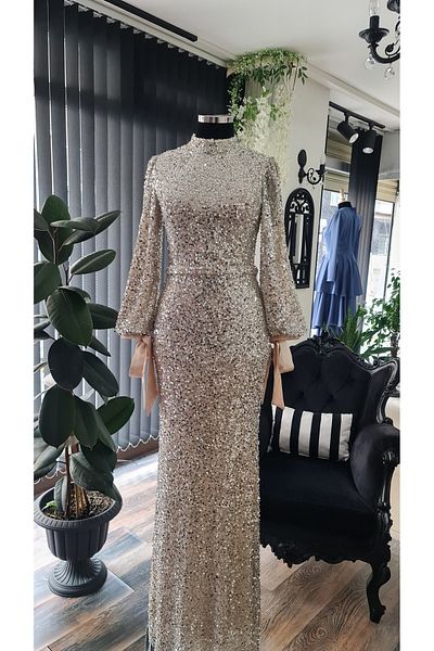 makbuleofficial Sequin Fabric Hijab Fish Dress