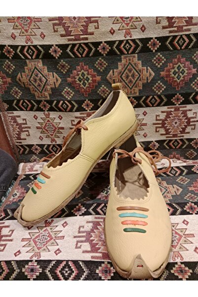 Osmanlı Yemeni Dünyası العالم اليمني العثماني - نموذج جلد نسائي برباط، اللون ...