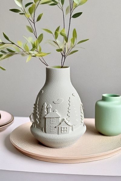 Obaco Winter Village Vase Nordic Decorative Modern Stylish White Winter Themed 20cm Bioplastic Vase