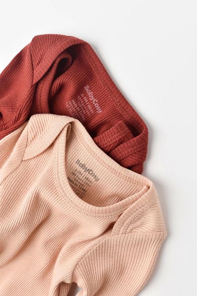 BabyCosy Body cu mânecă scurtă pentru bebeluși 2 bucăți, țesătură modal 50% - 50% bumbac organic, seria bebeluși și nou-născuți - Csym1