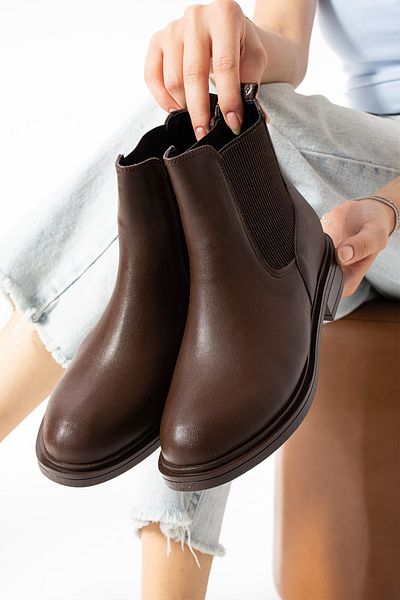 Moda Devrin Brown Women's Boots - Elastic Design