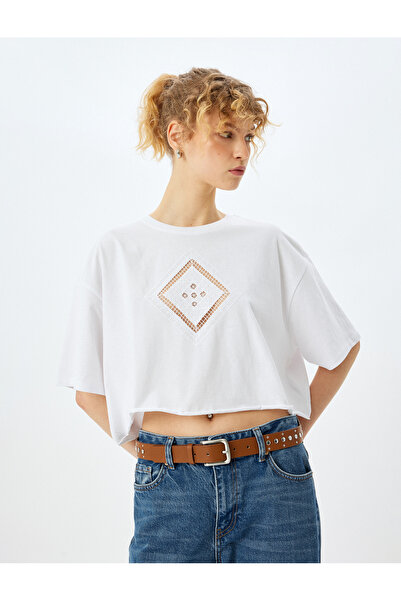 Koton Embroidery Detailed Crop Ecru Women's T-Shirt 5Sal10250Ik