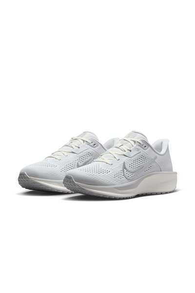 Nike Wmnsnikequest6 Women's Sneakers