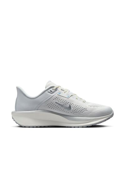 Nike WMNSNIKEQUEST6