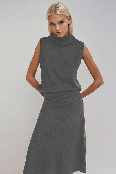 Trend Alaçatı Stili Women Gray Turtleneck Thessaloniki Knitted Sleeveless Blouse and Skirt Suit Alc-X13336