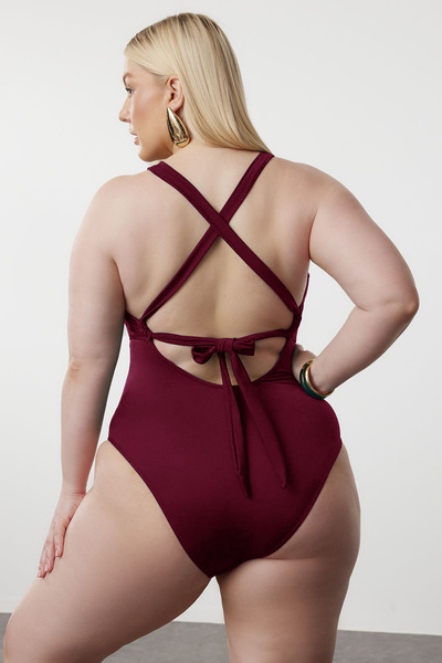 Trendyol Curve Бански костюм голям размер с изрязана мрежа/тюл в бордо на талията Tbbss23Am00037