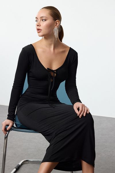Trendyol Collection Black Fitted Breast-Tie Iari Graduation Dress