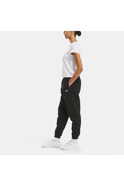 Reebok تي شيرت Identity مع تفاصيل شعار صغير