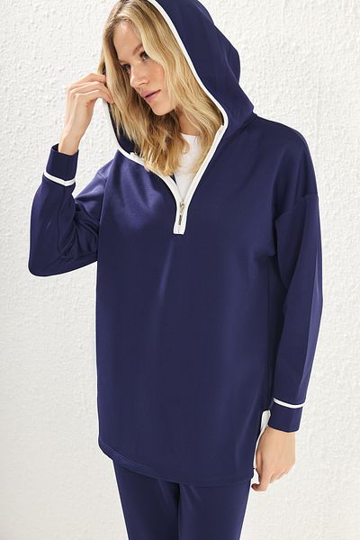 Trendyol Modest Detailný potápačský/potápačský pletený oblek s kapucňou v tmavomodrej farbe Tctss24Us00038