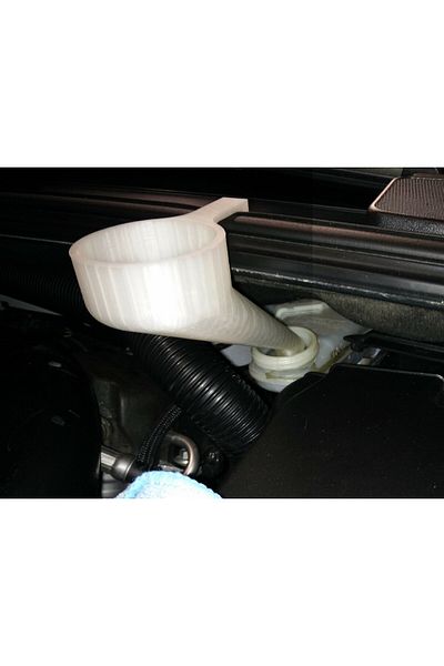 BYR Focus Brake Fluid Funnel T2806970 Byrnew