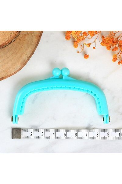 shop Loren Plastic Wallet Clip-Baby Green