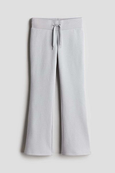 H&M عداء مستقيم
