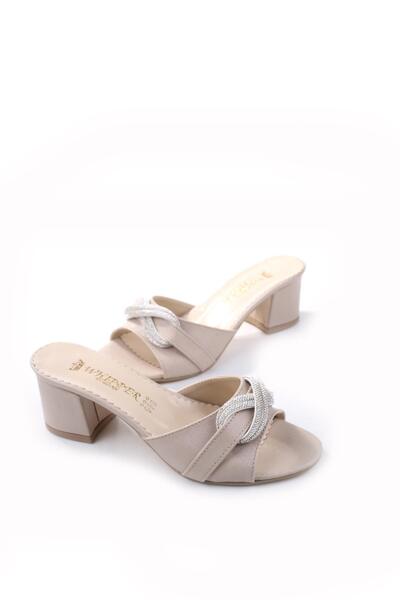 Walkenzo 3925 Square Heel Stone Detailed Slippers