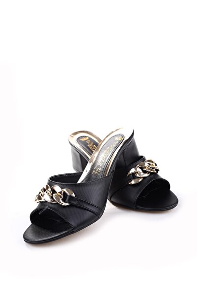 Walkenzo 3924 Square Heel Slippers