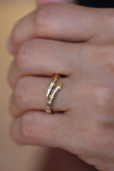 Yenigün Kuyumculuk 14 Ayar Altın Yılan Modeli Yüzük