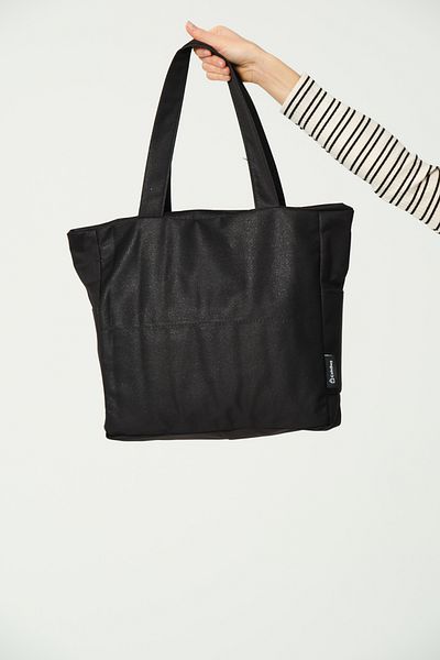 COLE BAG حقيبة كتف وأكمام أصلية كبيرة الحجم للاستخدام اليومي مصنوعة من قماش مقاوم للماء
