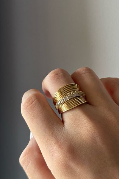 Beca Atelier خاتم المجد المربوط