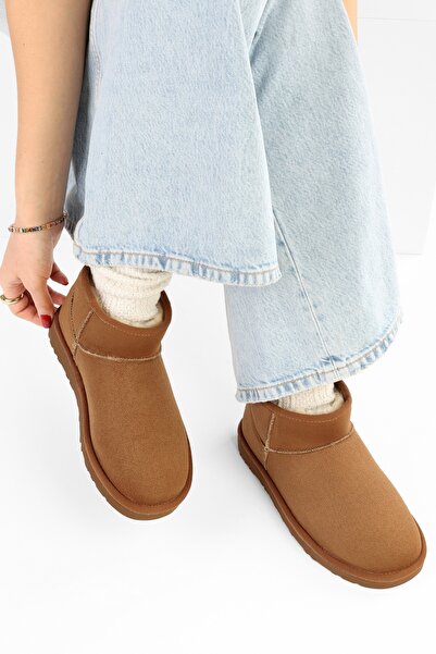 Shoeberry Γυναικείες κοντές σουέτ φλατ μπότες Upps Tan με γούνινο εσωτερικό